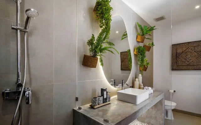 12BR St. Monica Kala