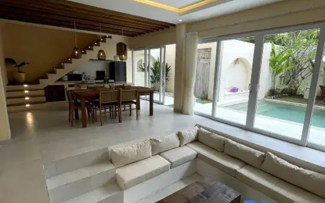 Luxury 3 Bed Pool Villa in Paradise