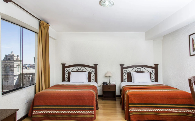 Hotel San Agustin Posada del Monasterio