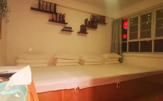 Zhao's Family Courtyard Hostel