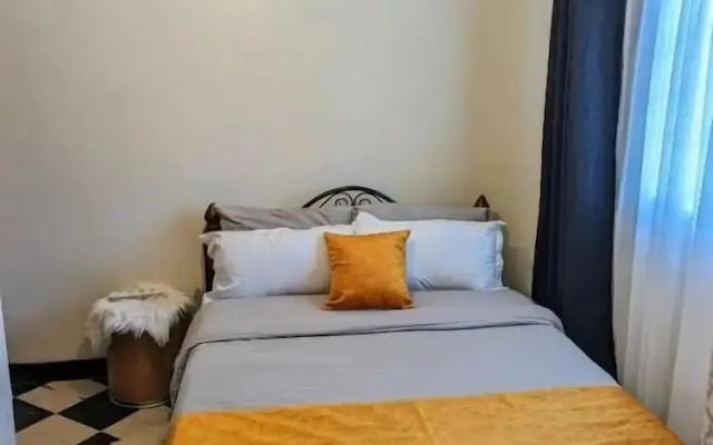 Lux Suites Kiamboni Apartments