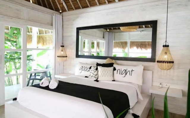 White Palm Hotel Bali