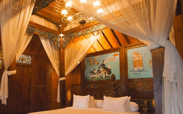 Villa Borobudur Resort