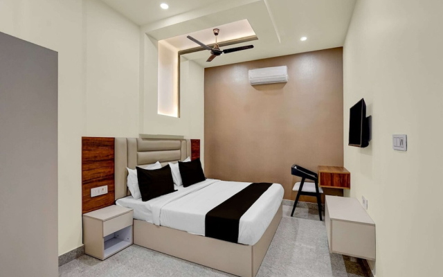 Townhouse Subharti University Meerut