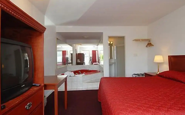 Hotel Rodeway Inn And Suites