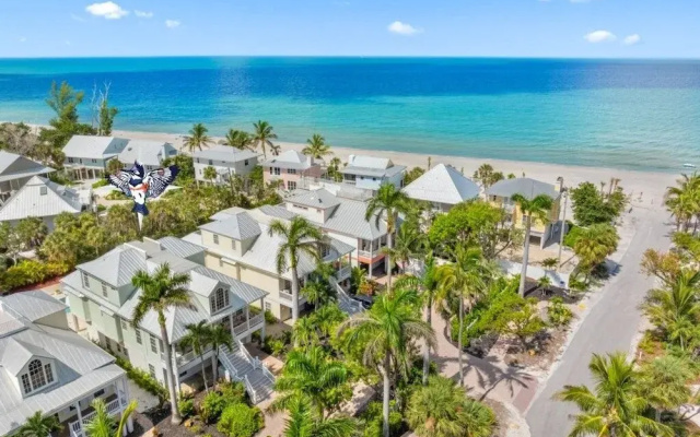 Summer Breeze 7 Bedroom Home