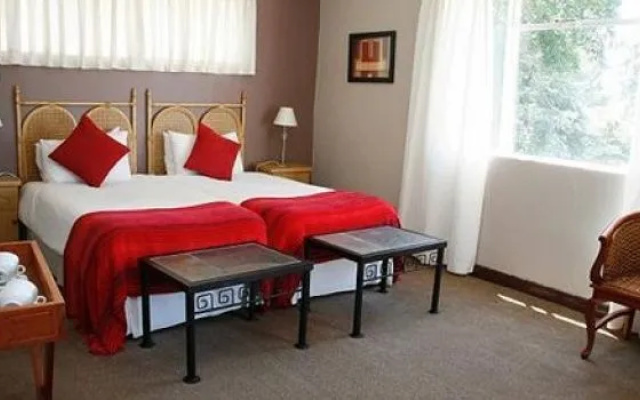 Everglades Hotel