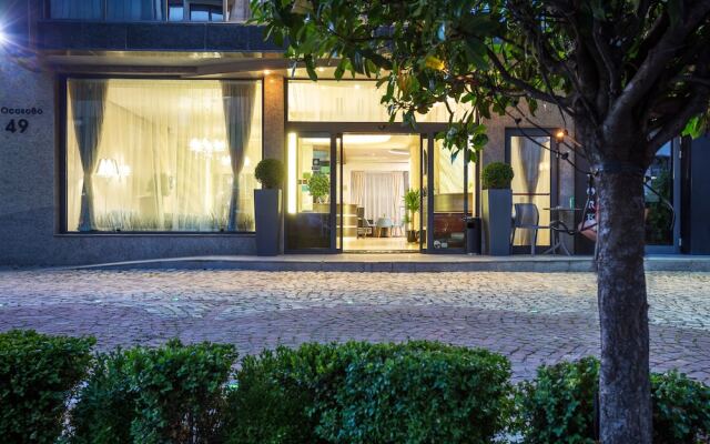 Отель Business Hotel City Avenue Болгария, София - 2 отзыва об отеле, цены и фото номеров - забронировать отель Business Hotel City Avenue онлайн вид на фасад