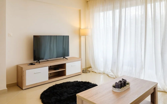 Marathon Luxury Suites - Schinias Beach