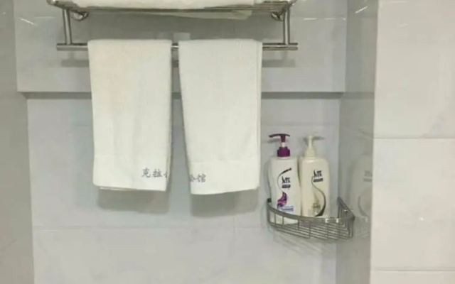 Kela Service Apartment Hotel