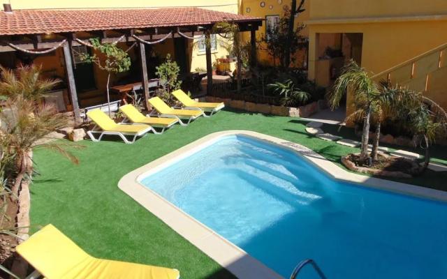 Casa Mestre Guesthouse