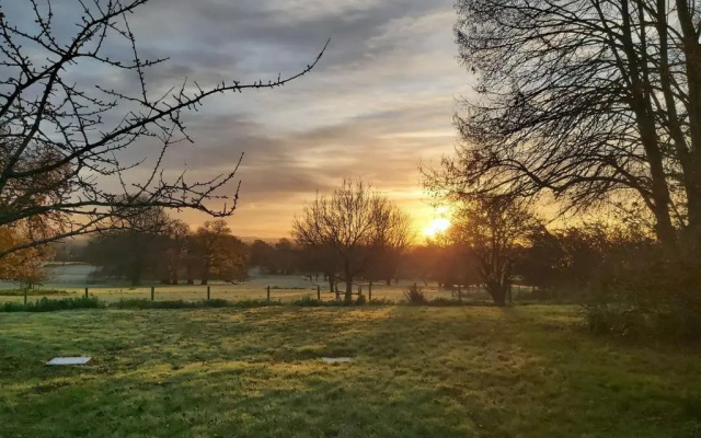 Country Retreat at Judd's Folly