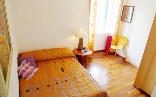 Apartments Kula