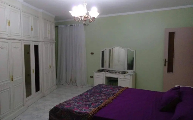 Aziz Apartment