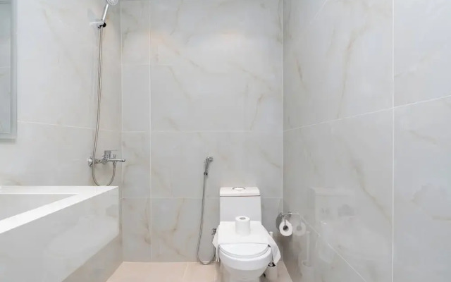 Lux BnB Princess Tower I  Palm & Ocean Views