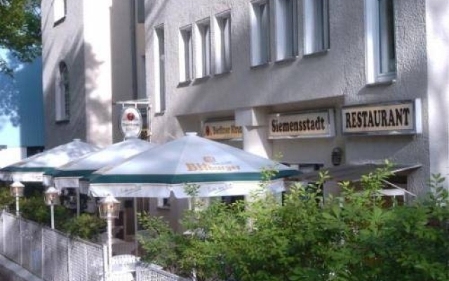 Hotel Siemensstadt вид на фасад