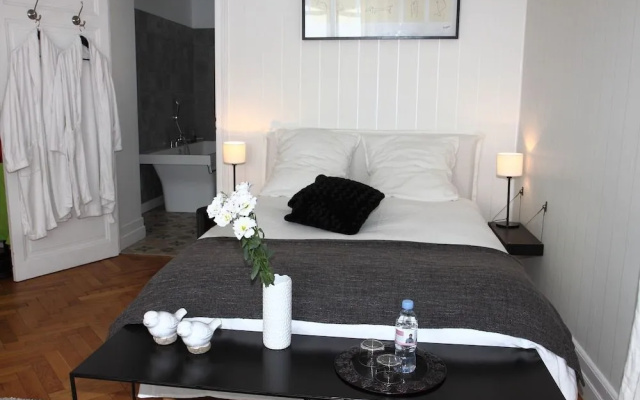 Les Matins Bleus B&B