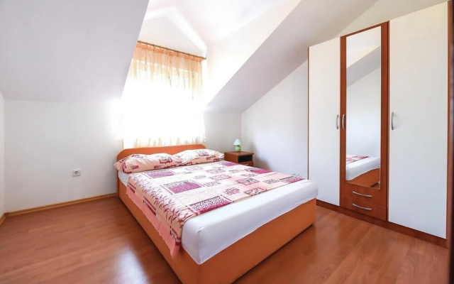 Stunning Apartment in Vodice With 1 Bedrooms