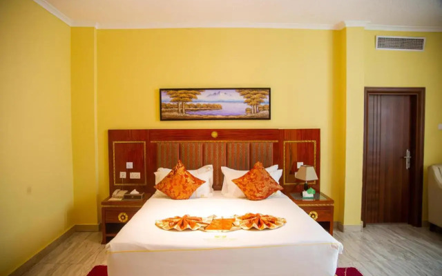 Tiffany Diamond Hotel Makunganya Street
