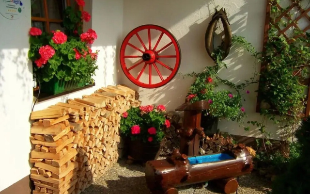 Kreuzwiesen Comfortable Holiday Residence