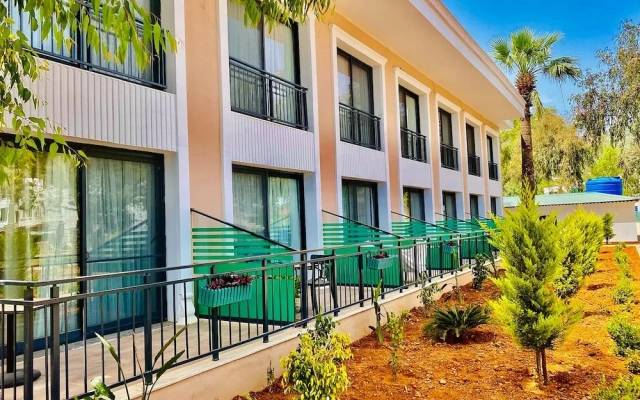 Polari̇s Hayat Motel