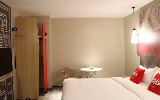 ibis Shanghai North The Bund Zhoujiazui Road