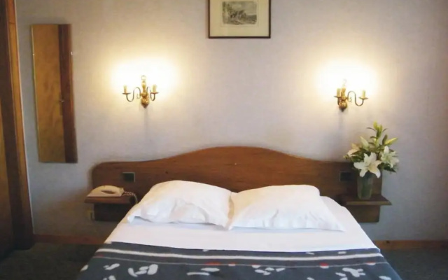 Le Chalet - Hotel Restaurant