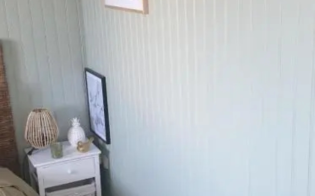 Studio indépendant dans maison individuelle