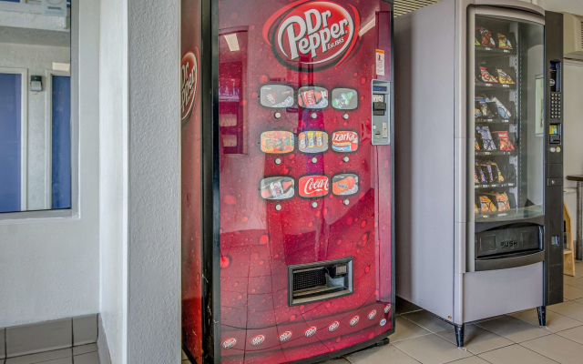 Motel 6 Conroe, TX
