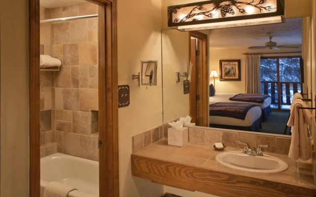Alpine Village Suites