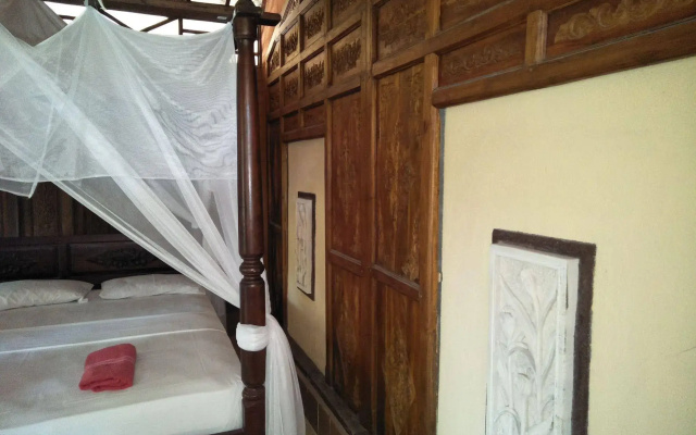 Kontiki Cottage