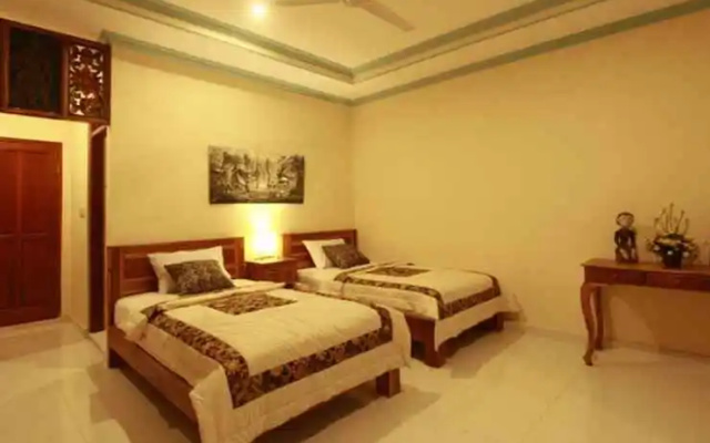 Loris Homestay