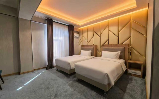 BlueShore International hotel