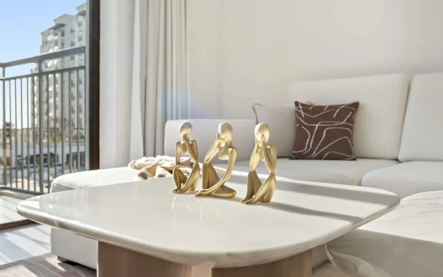 Silkhaus Premier 1BR Yas Golf Collection