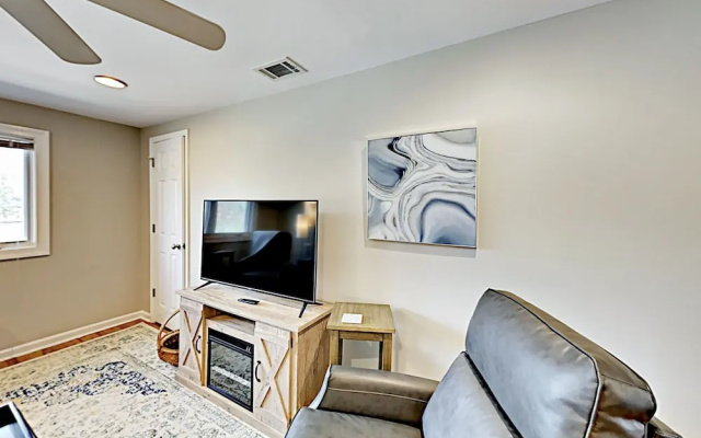 307 Savannah - 6 Br Duplex