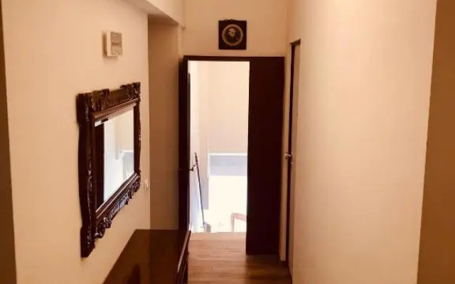 LeonessHouse