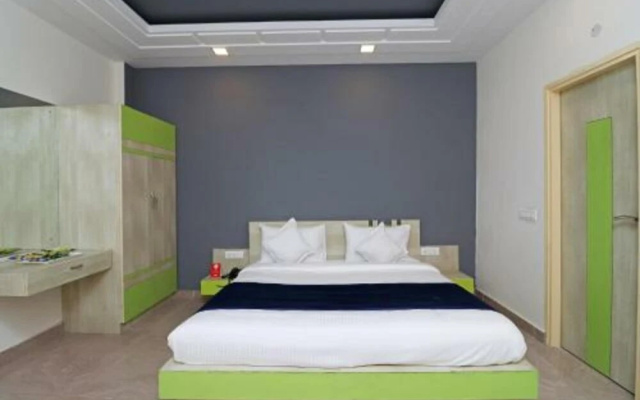 Hotel Loto - Sector 15