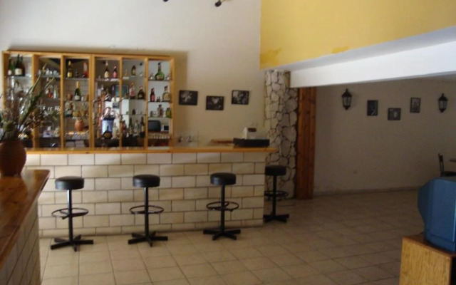 Old Port Hotel