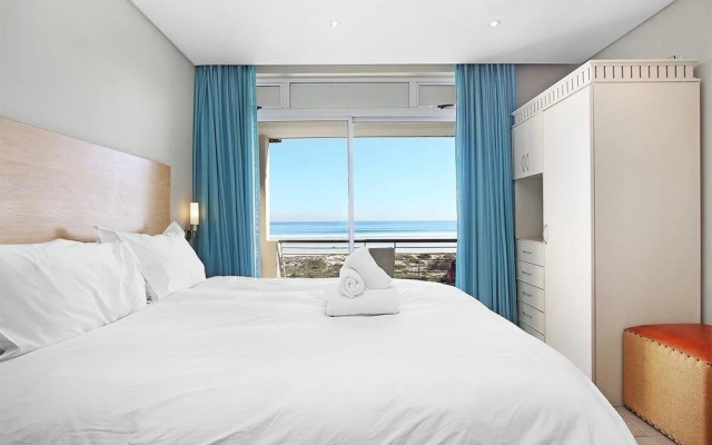 Leisure Bay 214