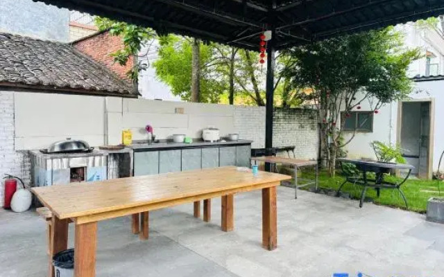 Tianyuanju Wenquan Homestay
