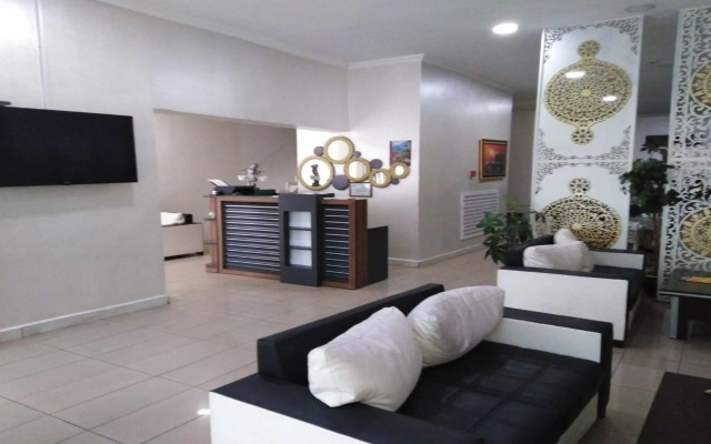 Derya Hotel