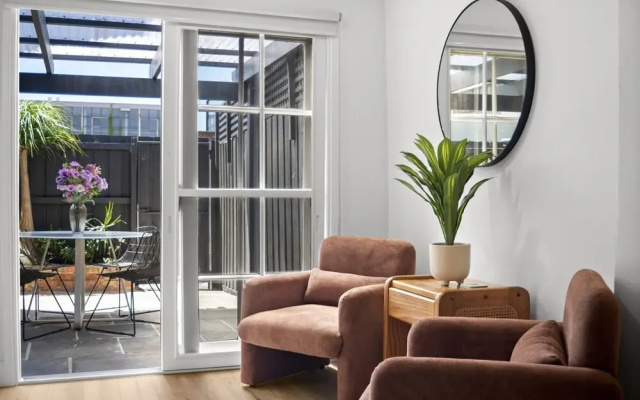 Charming 2-bed Home With Outdoor Space in Cremorne