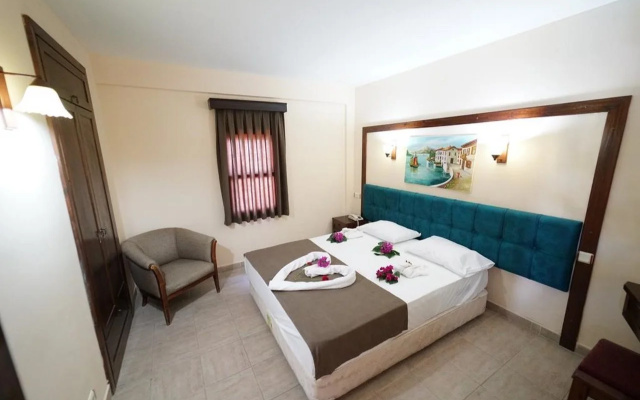 Salinas Beach Hotel Bodrum/Boutique Concept
