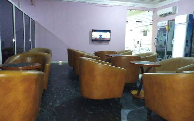 Eliata Hotel & Suites