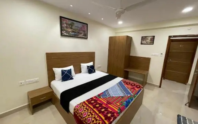 Pickurstay @ Lakshmi Tulasi Residency