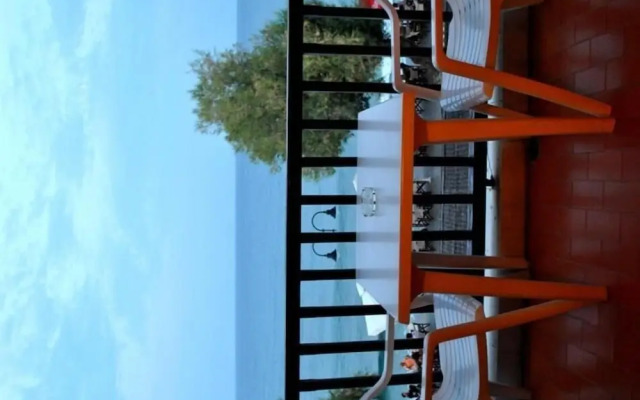 Hotel Maro
