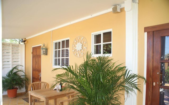Brisas Studio Apartments - Adults Only in Palm Beach, Aruba from 114$, photos, reviews - zenhotels.com hotel front