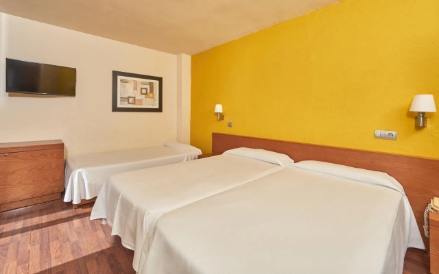MLL Blue Bay Hotel