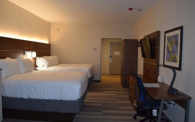 Holiday Inn Express & Suites Ithaca by IHG