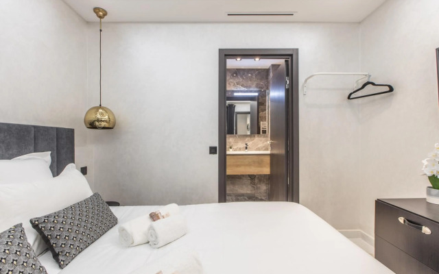 Résidence Topaze - Central - Luxurious - 50m Croisette Palais - LRA CANNES